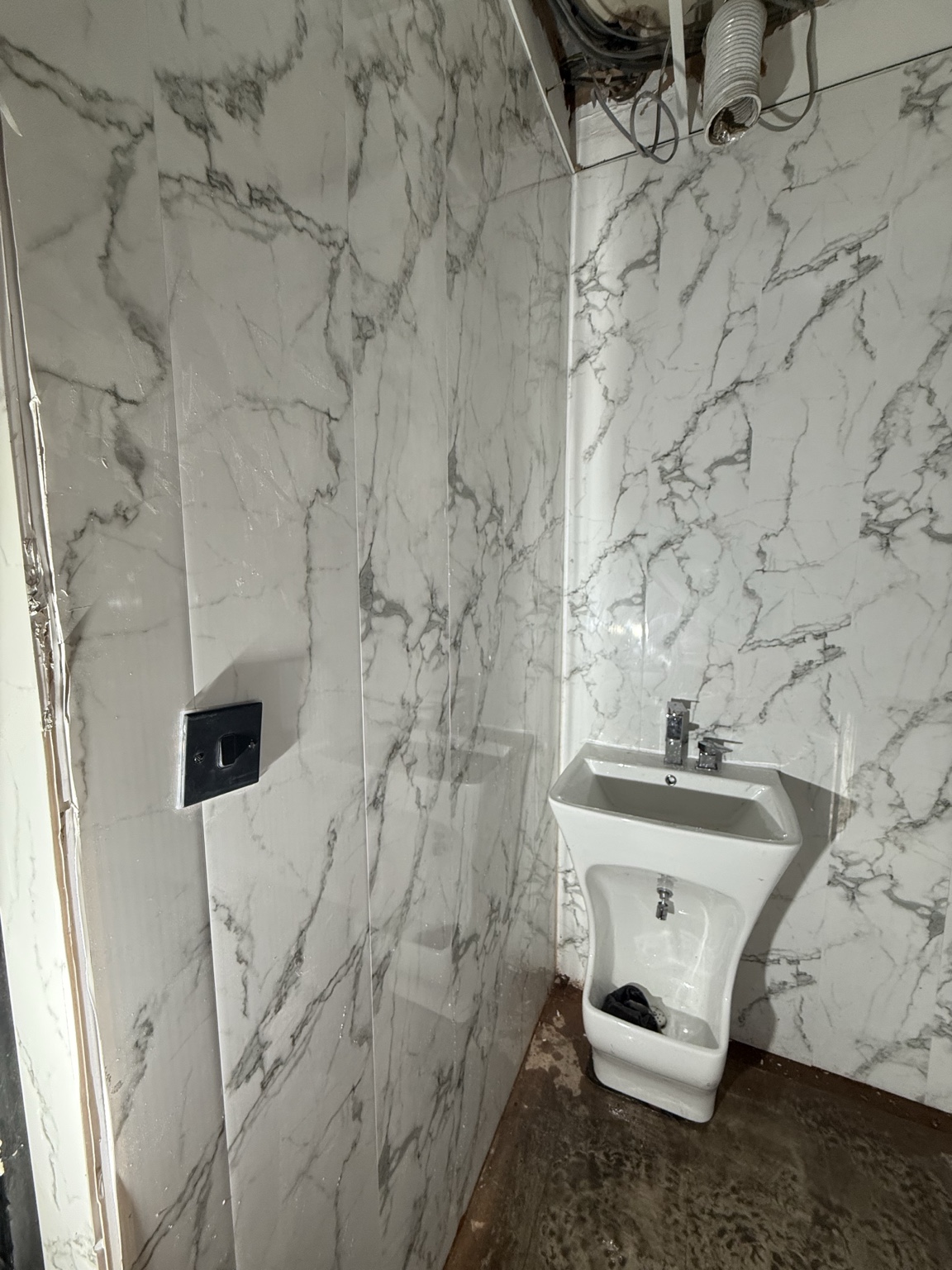 Bathroom tiling